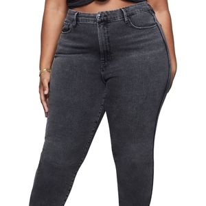 NWT Good American Good curve raw edge ankle skinny